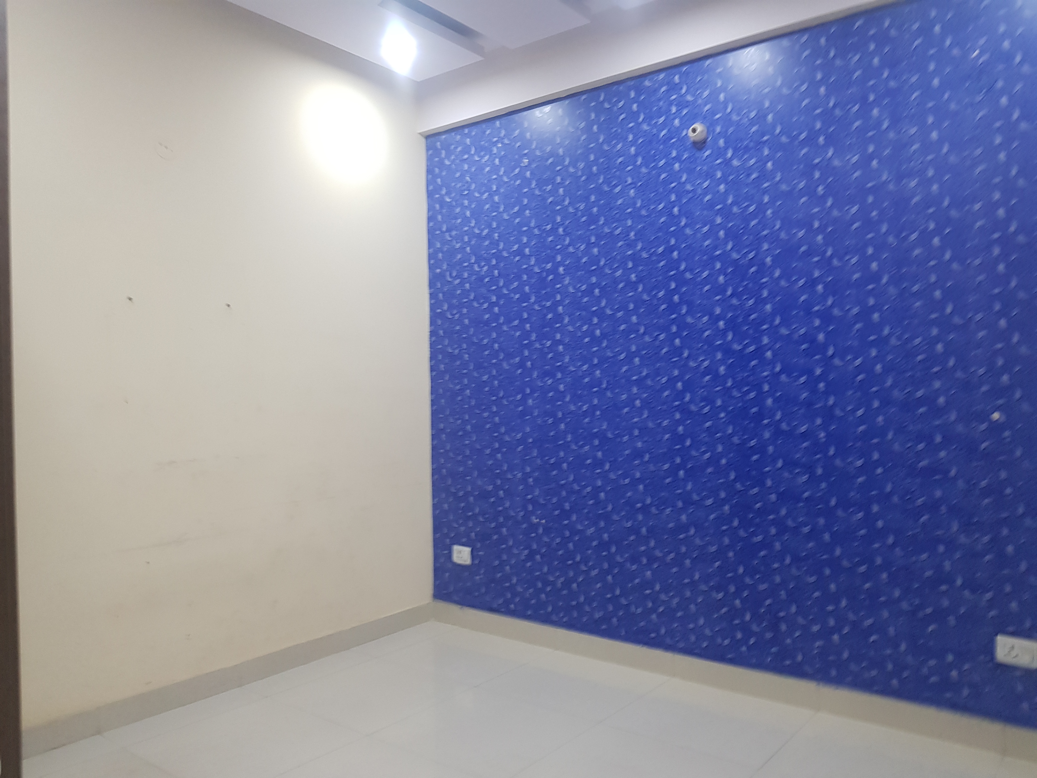 1.5 BHK + Extra Room Builder Floor For Rent in Vaishali Sector 4