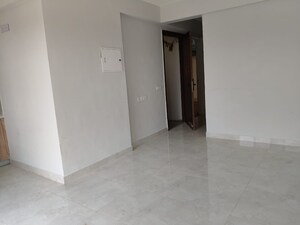 Room in 2 BHK Apartment at Signature Global City, Sector 37d – for Rent