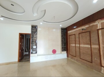 Building Lobby in 6+ BHK Villa at Sector 89 – for Sale