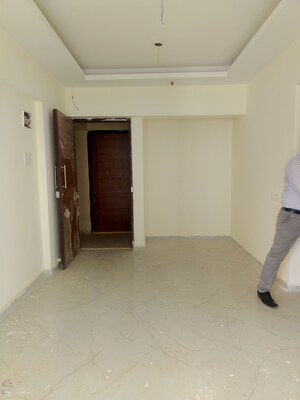 Room in 1 BHK Apartment at Sumathinath Shalibhadra Amora, Nalasopara West – for Rent