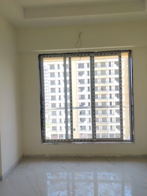 Room in 1 BHK Apartment at Sumathinath Shalibhadra Amora, Nalasopara West – for Rent