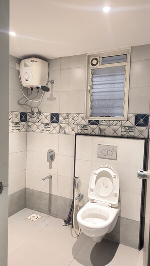 Bathroom in 2 BHK Apartment at Tapovan Road – for Rent
