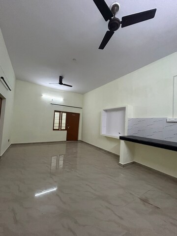 Room in 2 BHK Independent House at SSV INFRA & HOUSING, Gomti Nagar – for Rent