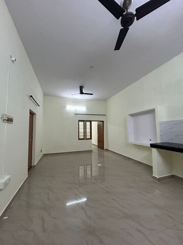 Room in 2 BHK Independent House at SSV INFRA & HOUSING, Gomti Nagar – for Rent