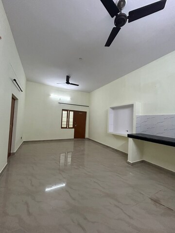 Room in 2 BHK Independent House at SSV INFRA & HOUSING, Gomti Nagar – for Rent