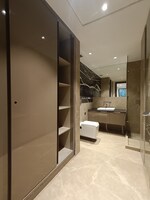 4 BHK + Pooja Room,Servant Room,Study Room 4500 Sq.Ft. Builder Floor in DLF Green Avenue