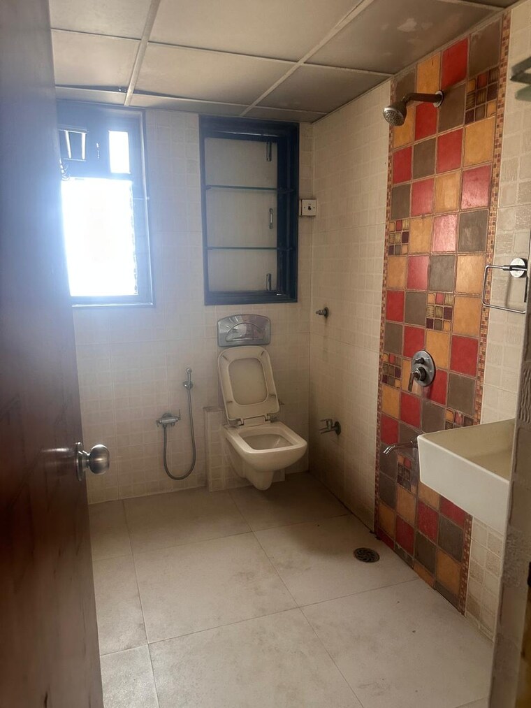 Bathroom, flower-valley 3 Bedroom 1200 Sq.Ft. Apartment In Mira Road Thane 9275546