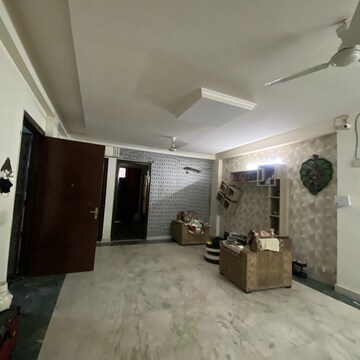 Living Room in 3 BHK Builder Floor at Chattarpur – for Rent
