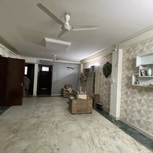 Parking in 3 BHK Builder Floor at Chattarpur – for Rent
