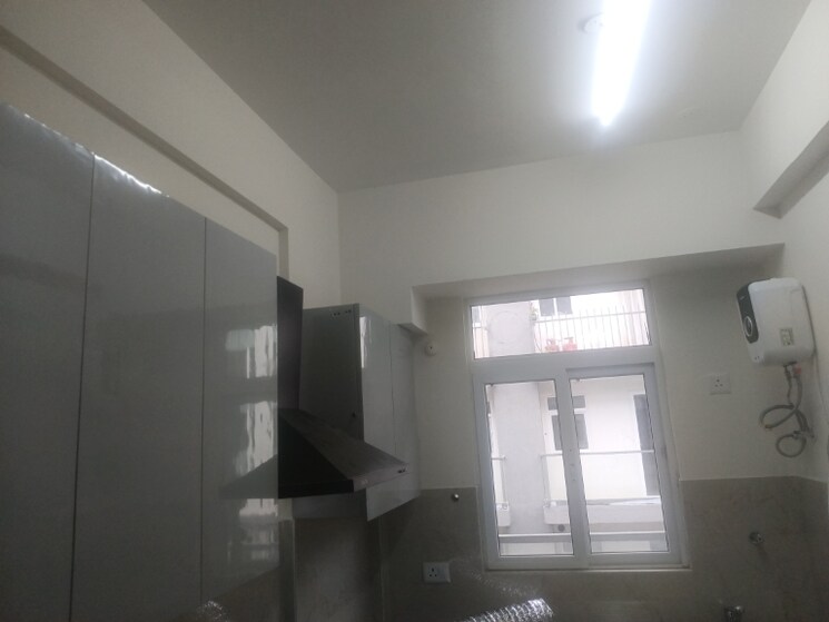 Kitchen, smart-world-gems 2.5 Bedroom 1103 Sq.Ft. Apartment In Sector 89 Gurgaon 9275549