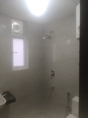 Bathroom in 2.5 BHK Apartment at Smart World Gems, Sector 89 – for Rent