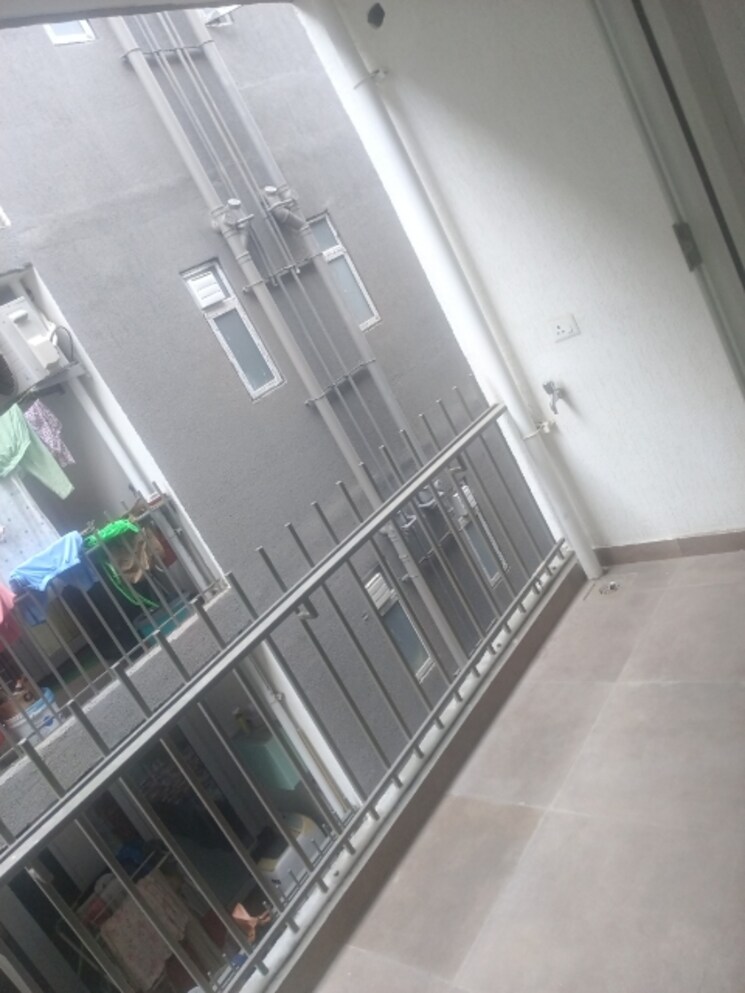 Balcony, smart-world-gems 2.5 Bedroom 1103 Sq.Ft. Apartment In Sector 89 Gurgaon 9275549