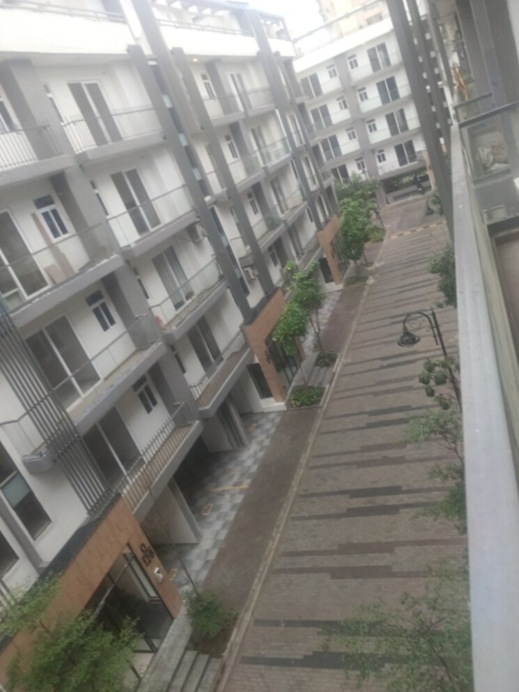 Balcony, smart-world-gems 2.5 Bedroom 1103 Sq.Ft. Apartment In Sector 89 Gurgaon 9275549