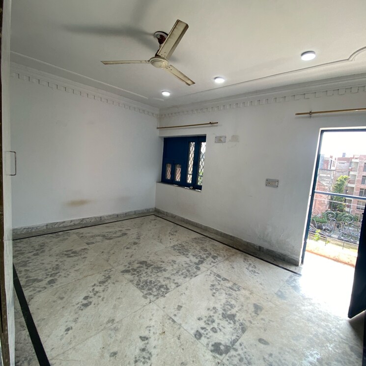 Room, chattarpur 1 Bedroom 700 Sq.Ft. Builder Floor In Chattarpur Delhi 9275582