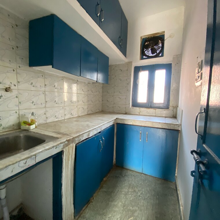 Kitchen, chattarpur 1 Bedroom 700 Sq.Ft. Builder Floor In Chattarpur Delhi 9275582