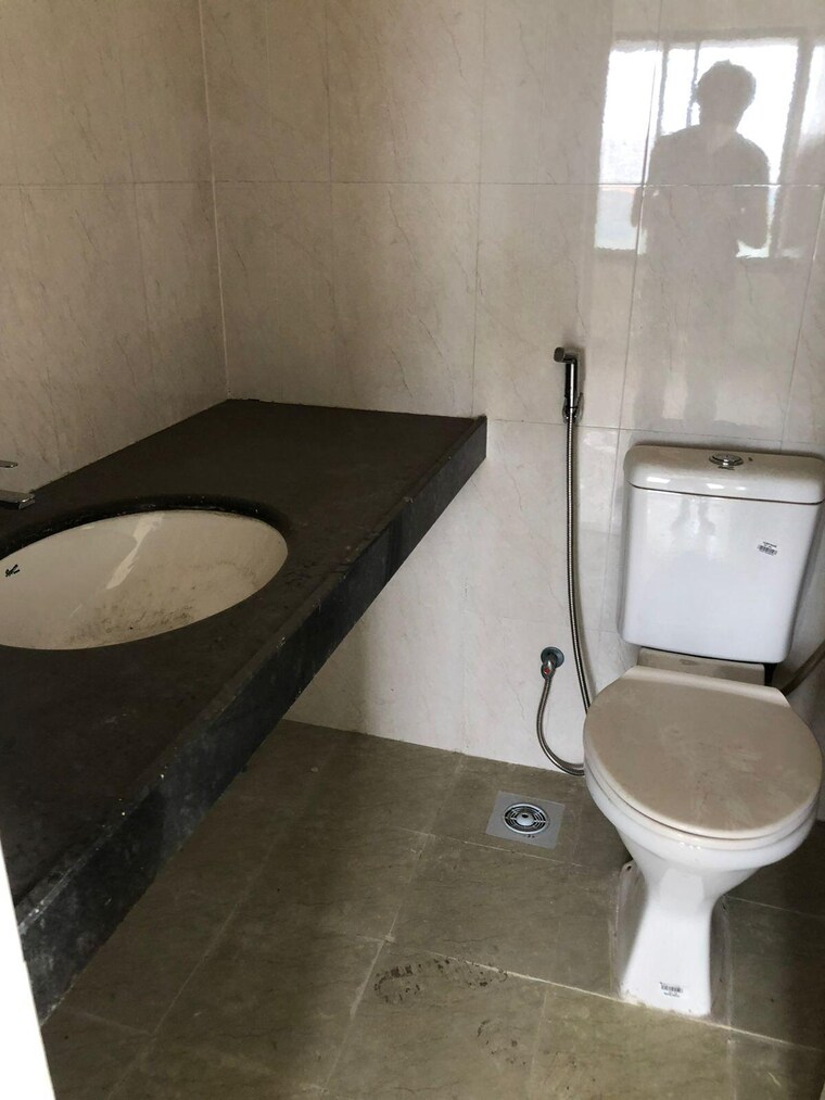 Bathroom, karia-konark-orchid 2 Bedroom 1045 Sq.Ft. Apartment In Wagholi Pune 9275398