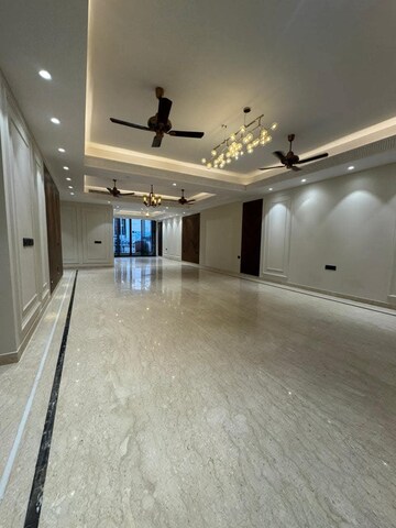 Furnished Amenities in Studio Builder Floor at Sector 23 – for Rent