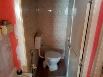 Bathroom in 2 BHK Independent House at Jalladianpet – for Rent