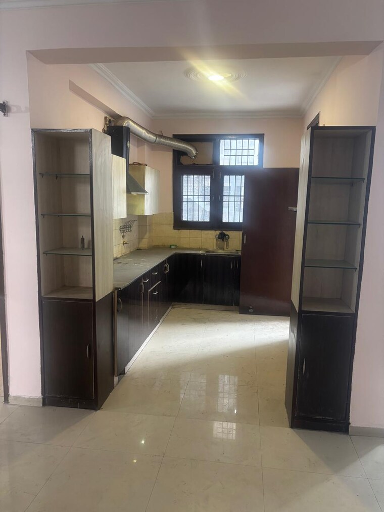 Kitchen, pir machalla 2 Bedroom 1450 Sq.Ft. Apartment In Pir Machalla Zirakpur 9275620