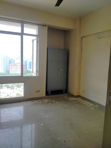 Room in 2 BHK Apartment at Sector 135 – for Rent