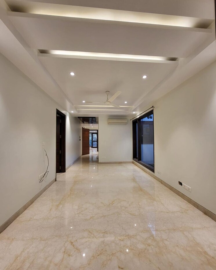 Room, greater kailash 4 Bedroom 2700 Sq.Ft. Builder Floor In Greater Kailash Delhi 9275644