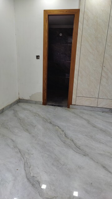 4 BHK Builder Floor For Rent in Green Fields Colony