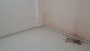 Room in 3 BHK Builder Floor at Moti Doongri – for Rent