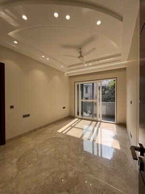 Room in 4 BHK Builder Floor at Greater Kailash I – for Sale