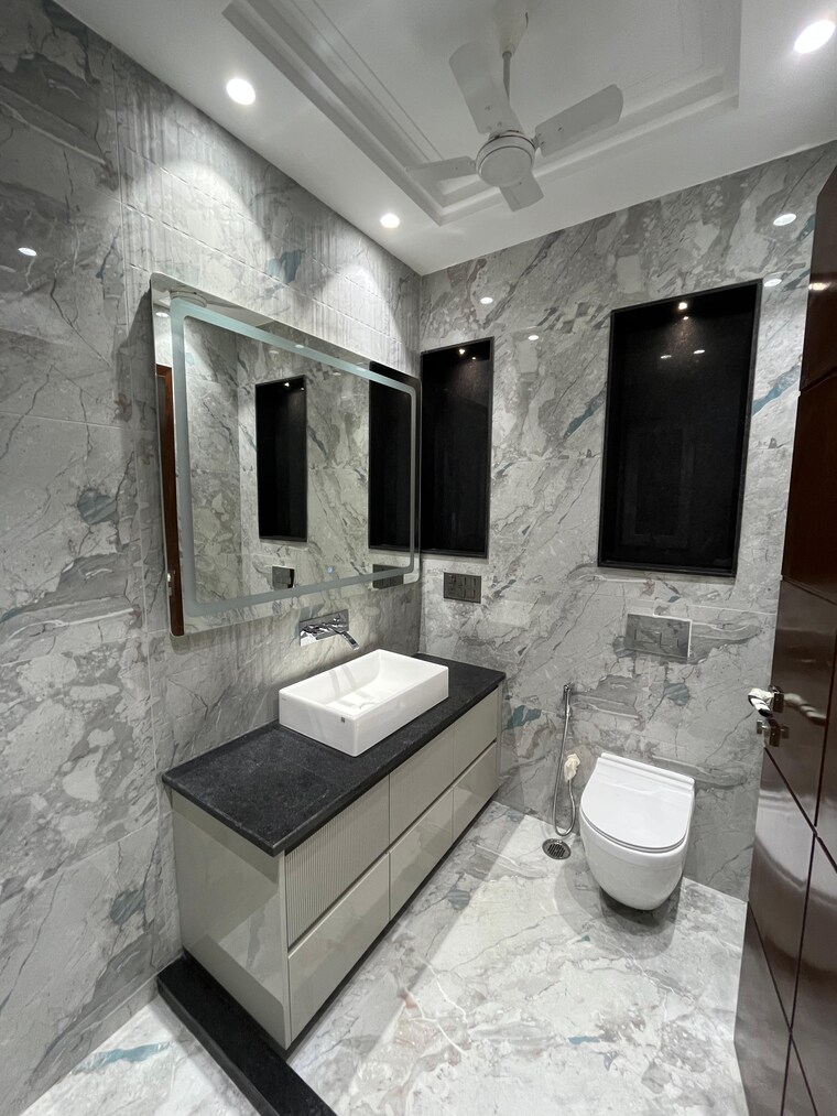 Master Bedroom, greater kailash i 4 Bedroom 2700 Sq.Ft. Builder Floor In Greater Kailash I Delhi 9275712