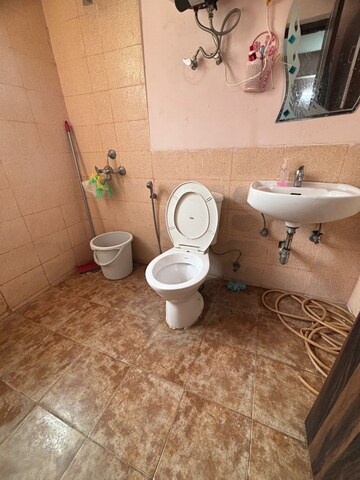Bathroom in 3 BHK Apartment at JM Florance, Tech Zone 4 Greater Noida – for Rent