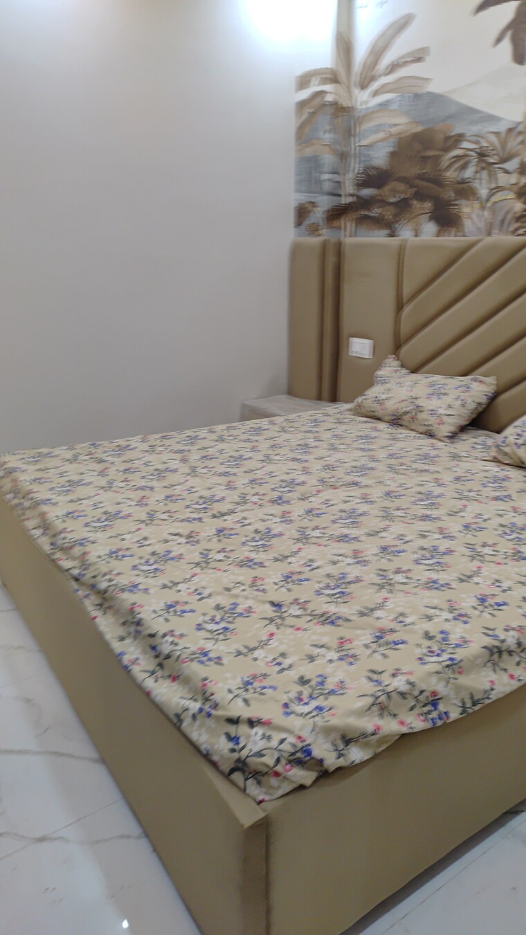 Bedroom, mohan garden 3 Bedroom 90 Sq.Yd. Builder Floor In Mohan Garden Delhi 9275743