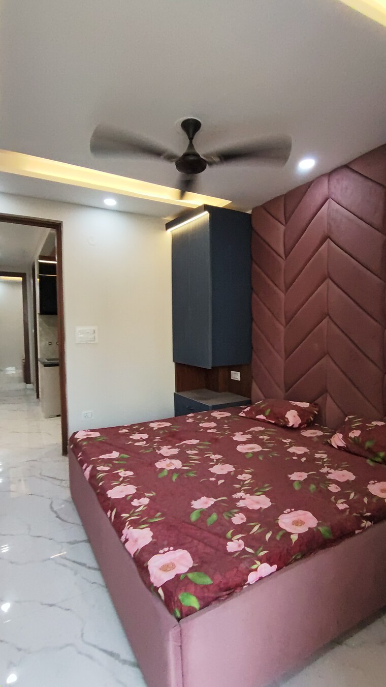 Master Bedroom, mohan garden 3 Bedroom 90 Sq.Yd. Builder Floor In Mohan Garden Delhi 9275743