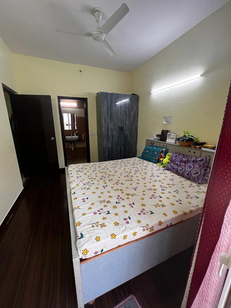 Bedroom, city-life-dev-residency 3.5 Bedroom 1660 Sq.Ft. Apartment In Gaur City 2 Greater Noida 9275734