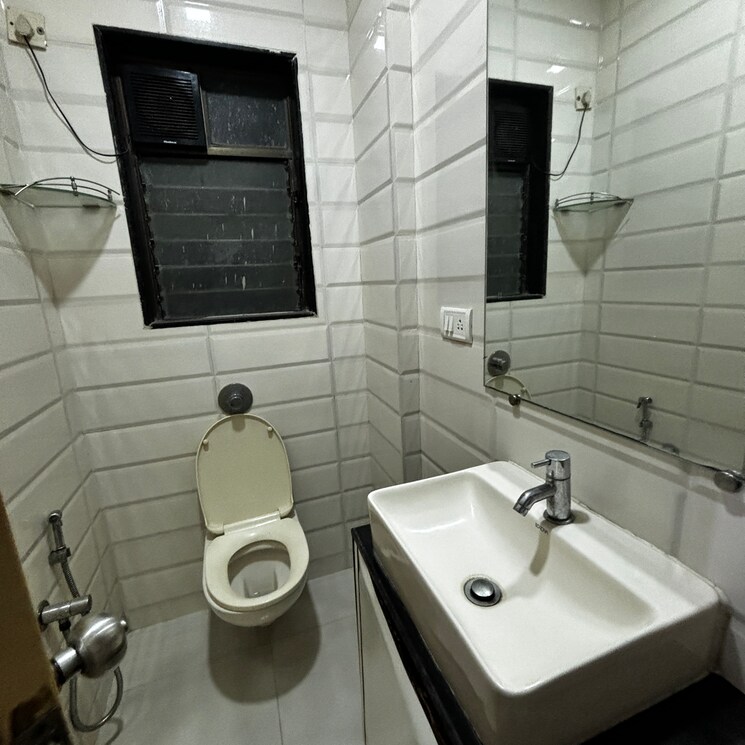 Bathroom, evershine-greens 3 Bedroom 1300 Sq.Ft. Apartment In Anand Nagar Mumbai 9275752