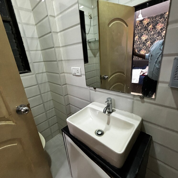 Bathroom, evershine-greens 3 Bedroom 1300 Sq.Ft. Apartment In Anand Nagar Mumbai 9275752