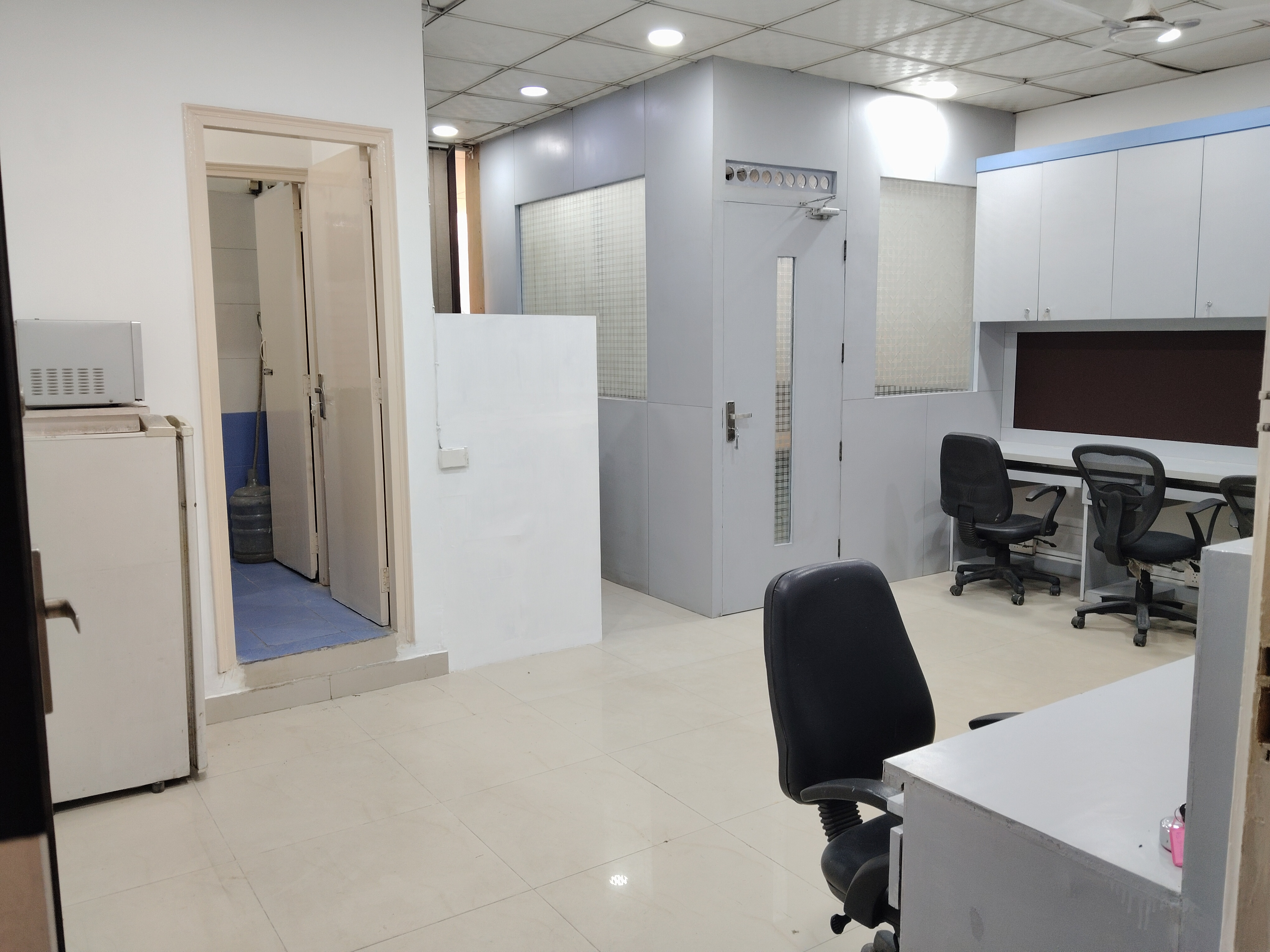 Office Space For Rent in Aggarwal Metro Height 