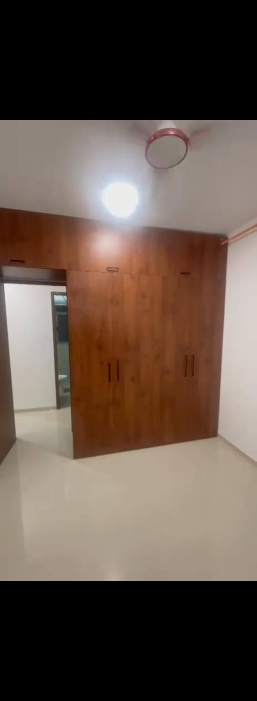 2 BHK Apartment For Rent in Kalpataru Immensa