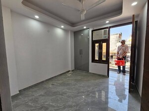 Room in 3 BHK Builder Floor at Himgiri Enclave, Burari – for Sale