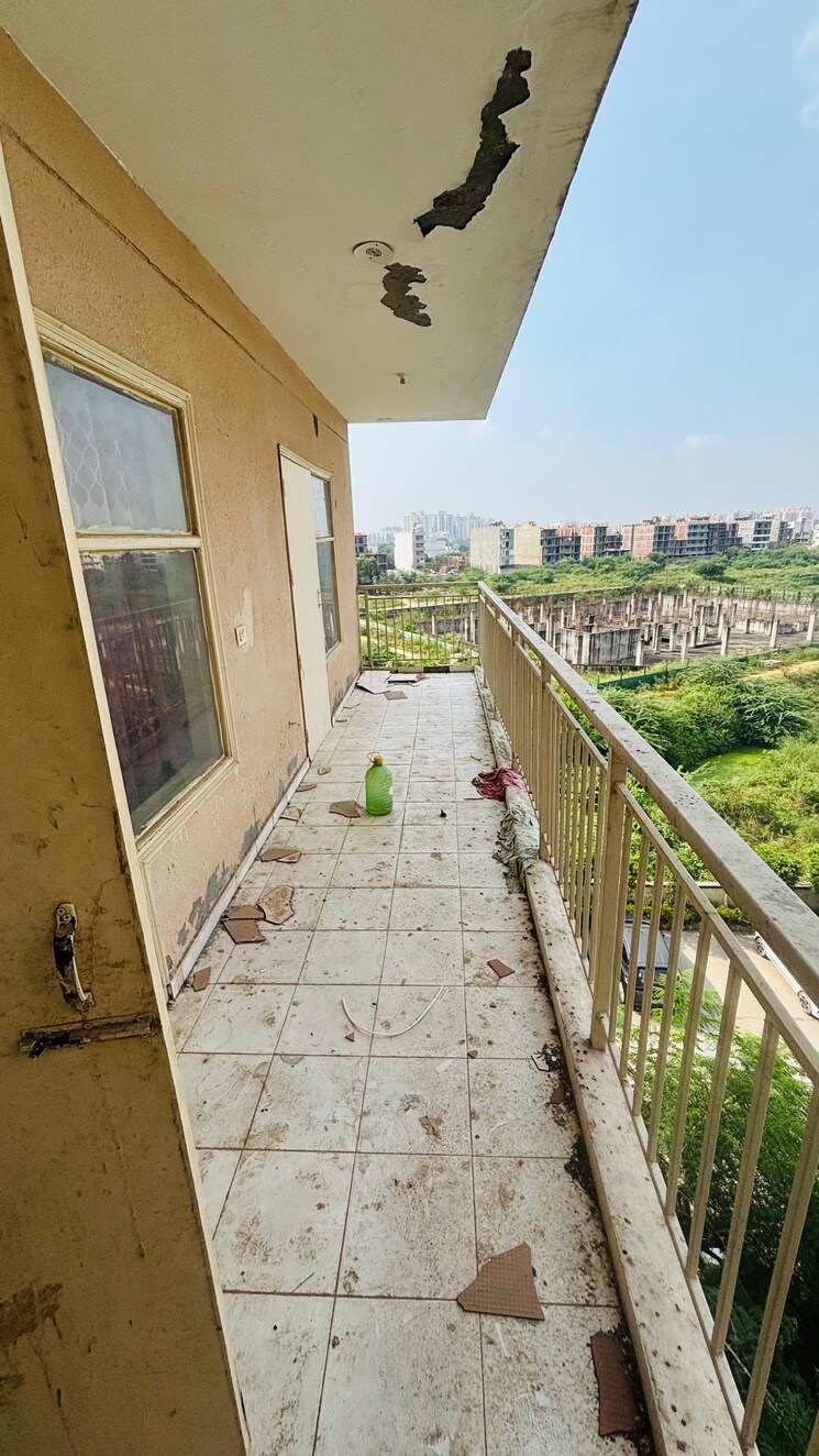 Balcony, adore-happy-homes-grand 2 Bedroom 476 Sq.Ft. Apartment In Sector 85 Faridabad 9275819