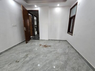 Room in 3 BHK Builder Floor at Harit Vihar RWA, Burari – for Sale