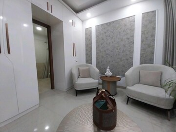 1 BHK Apartment For Rent in Shree Vardhman Green Court, Sector 90