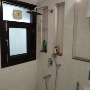 Room in 2 BHK Apartment at Supertech Azaliya, Sector 68 – for Sale