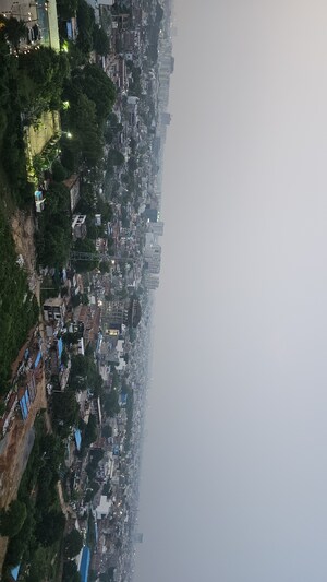 Swimming Pool in 2 BHK Apartment at Shalimar Vista, Gomti Nagar – for Rent