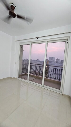 Staircase in 2 BHK Apartment at Shalimar Vista, Gomti Nagar – for Rent