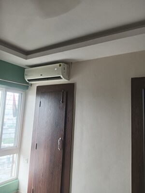 Building Lobby in 3 BHK Apartment at R Square Gomti Nagar, Gomti Nagar – for Rent