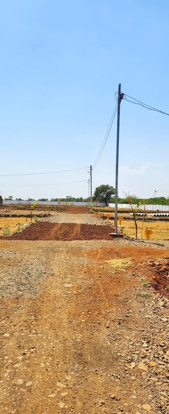 Plot For Sale in Balaji Estate