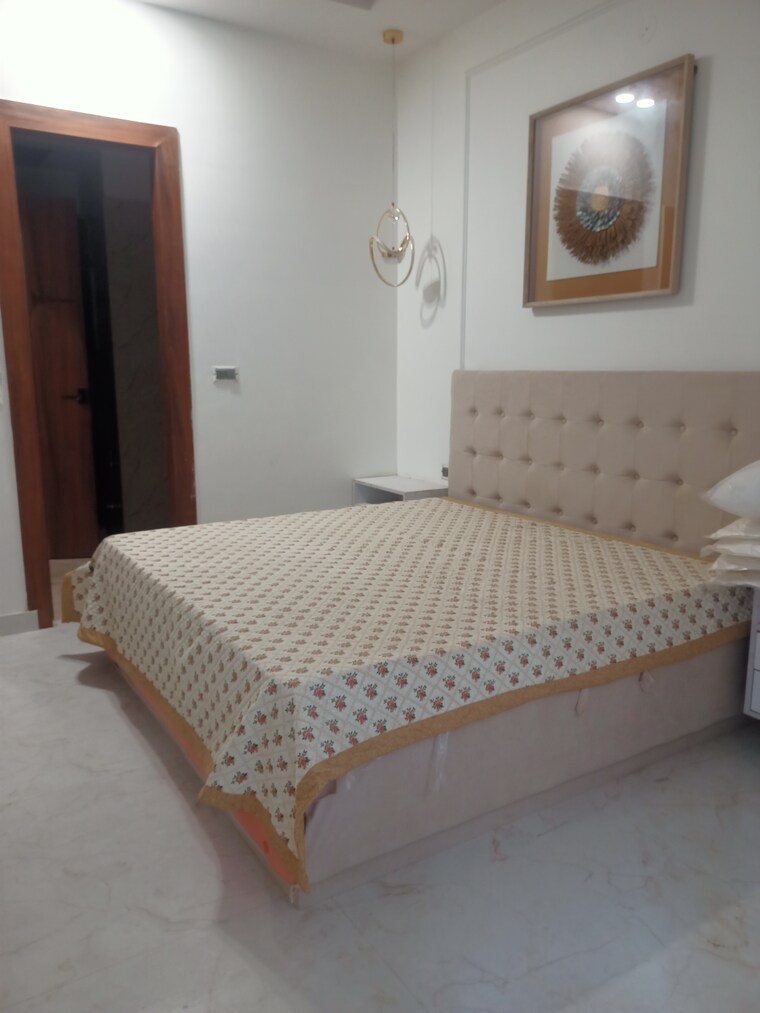Bedroom, sector 102 3 Bedroom 1610 Sq.Ft. Builder Floor In Sector 102 Noida 9275877