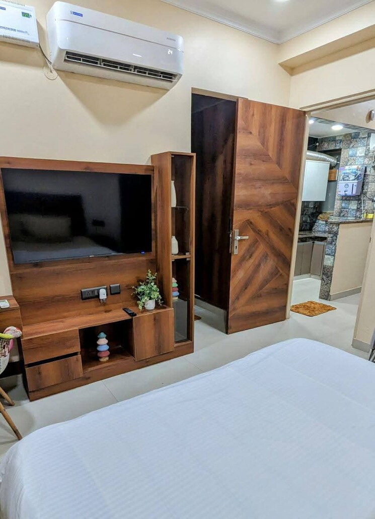 Living Room, saket 1 Bedroom 700 Sq.Ft. Apartment In Saket Delhi 9275909