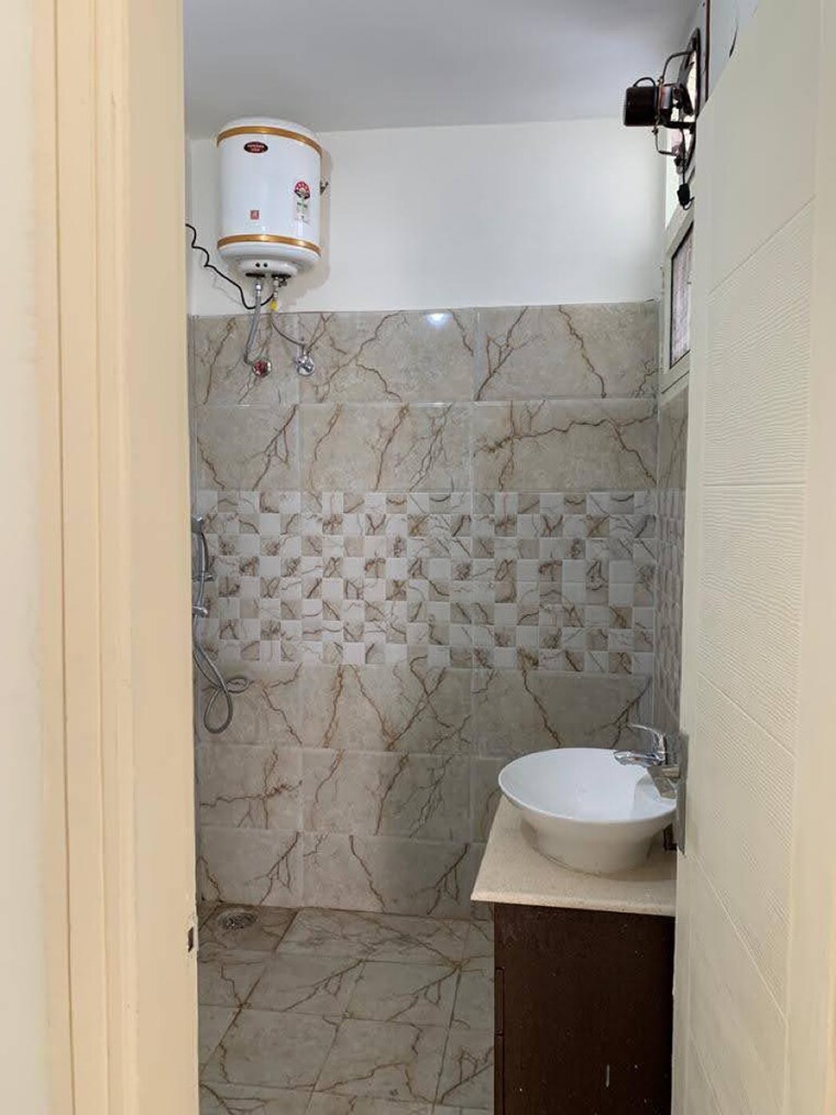 Bathroom, sector 116 2 Bedroom 780 Sq.Ft. Apartment In Sector 116 Mohali 9275976