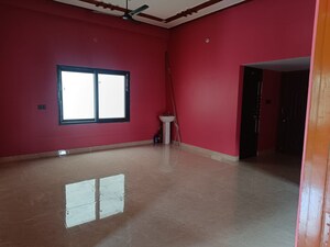 Room in 5 BHK Independent House at Sushant Golf City – for Rent